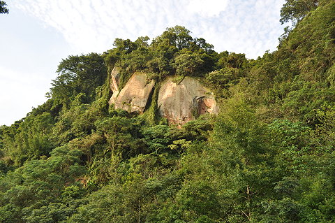 豹山岩壁